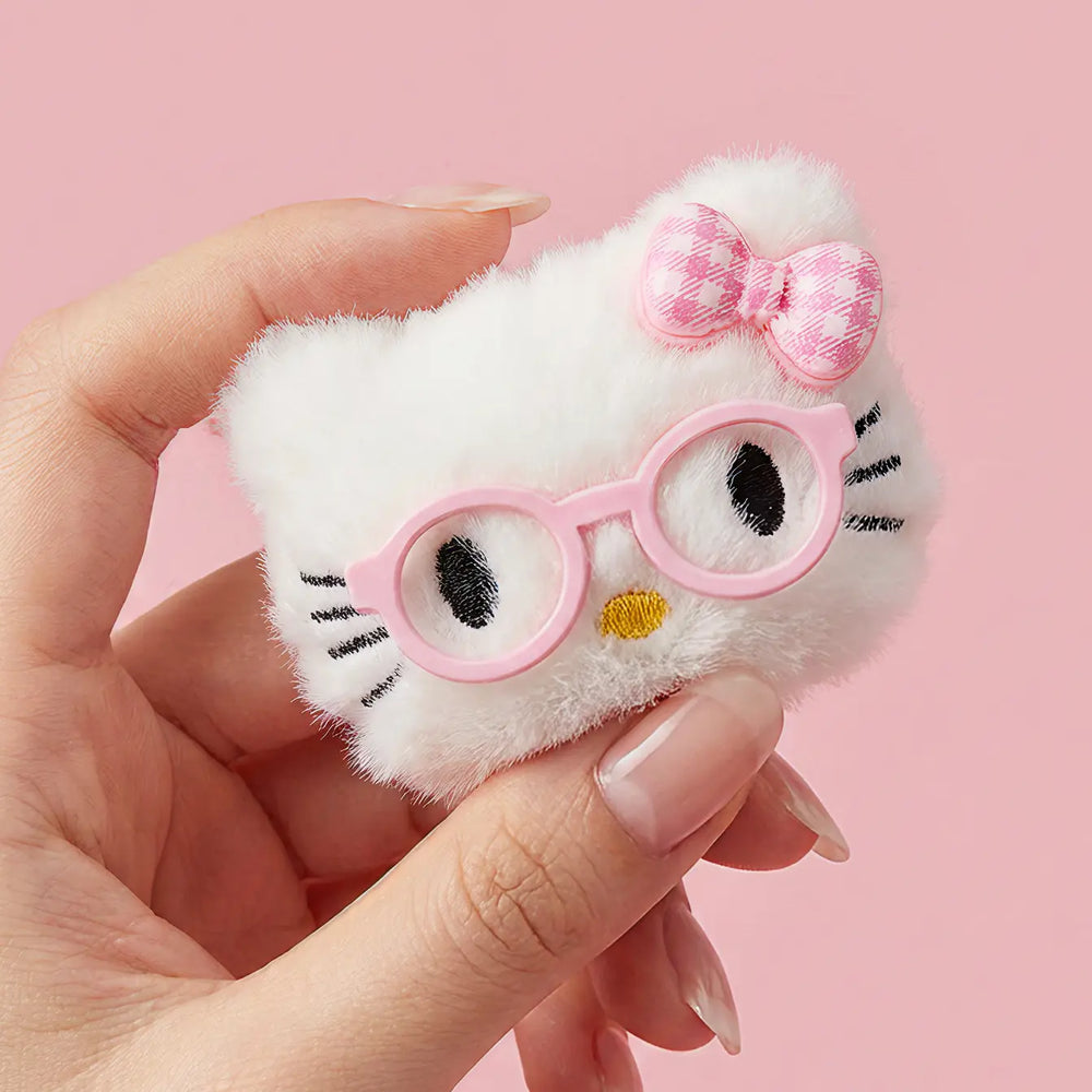 Velvet Kitty hair clip