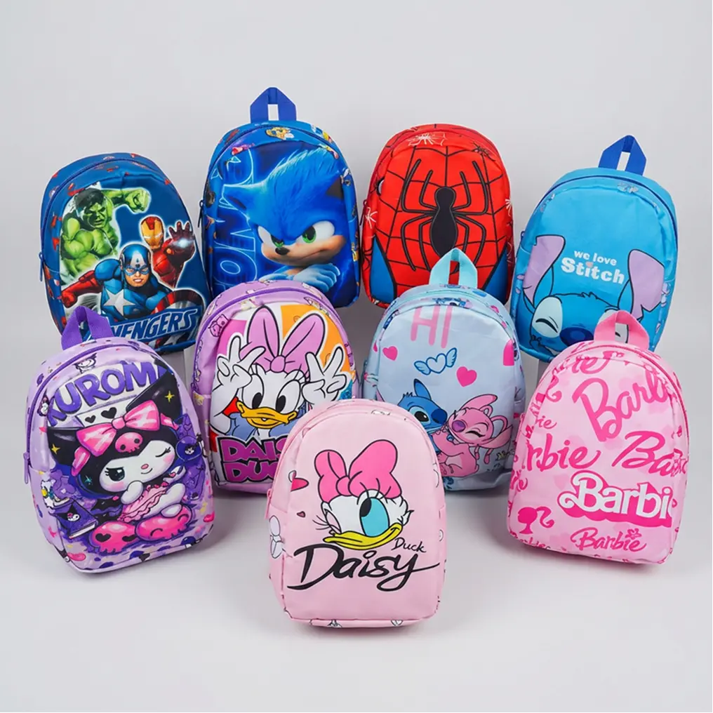 Small kids' bag with character prints