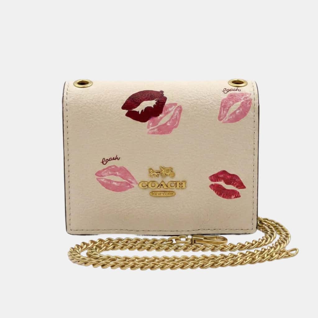 Lips are White