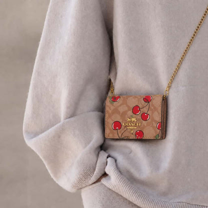 Khaki Cherry